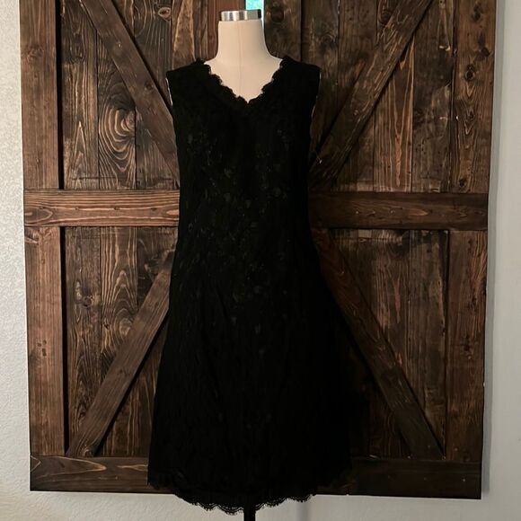 Lt Lanting Bride black lace dress - Picture 2 of 12